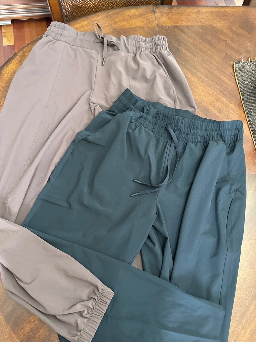 2 All in Motion Black & Brown Activewear Travel Pants UPF 50+ Quick-drying EC